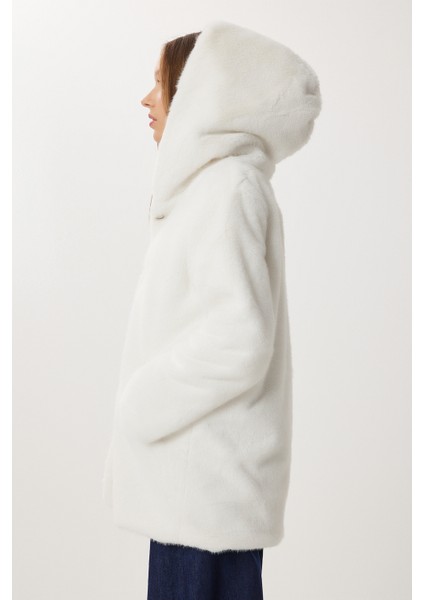 Kapüşonlu Suni Kürk Kaban LZH0018 Ekru modelleri