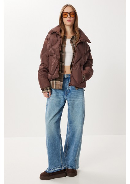 Dik Yaka Cepli Şişme Mont LZV0043 Kahverengi modelleri