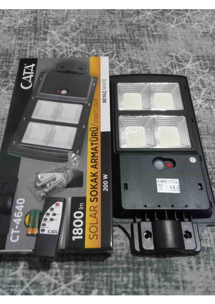 200 Watt Solar Projektör