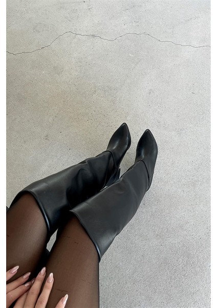 Molly Siyah Mat Dizüstü Topuklu Çizme