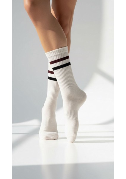 Kadın 2’li Spor Tenis Çorabı – Siyah ve Beyaz Çizgili Model fiyatları