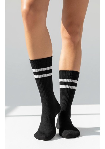 Kadın 2’li Spor Tenis Çorabı – Siyah ve Beyaz Çizgili Model modelleri