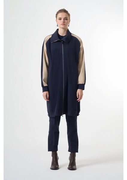 Şerit Detaylı Kap Lacivert 38400