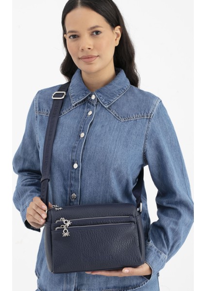 Benetton Kadın Kol Çantası Lacivert BNT1692 fiyatları