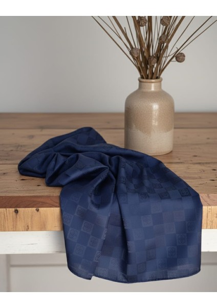 Lacivert Jakarlı Yonca Desenli Şal fiyatları