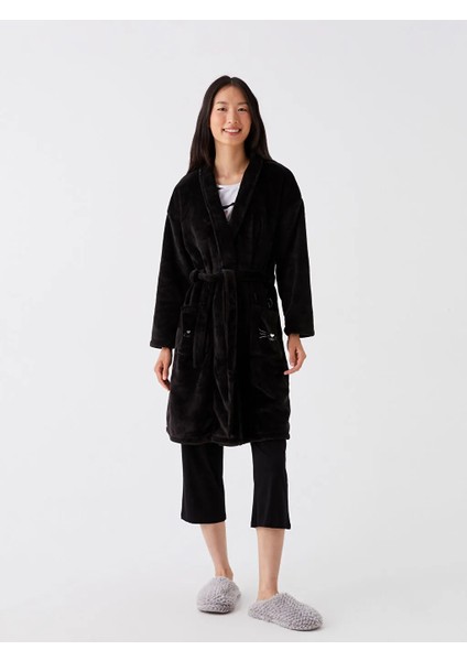 Lcw Dream Siyah Şal Yaka Nakışlı Uzun Kollu Kadın Pelüş Sabahlık fiyatları
