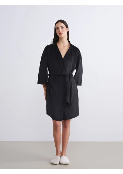 Lcw Dream Siyah Şal Yaka Kadife Kadın Sabahlık modelleri
