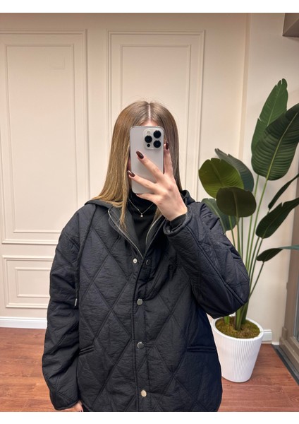 Penye Garnili Kapşonlu Mont - Siyah