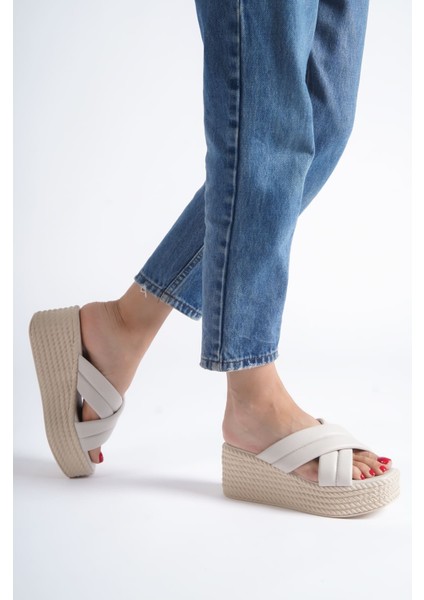 Joymıx Dolgu Topuklu Ortopedik Taban Hasır Görünümlü Kadın Terlik Ckt - Krem fiyatları