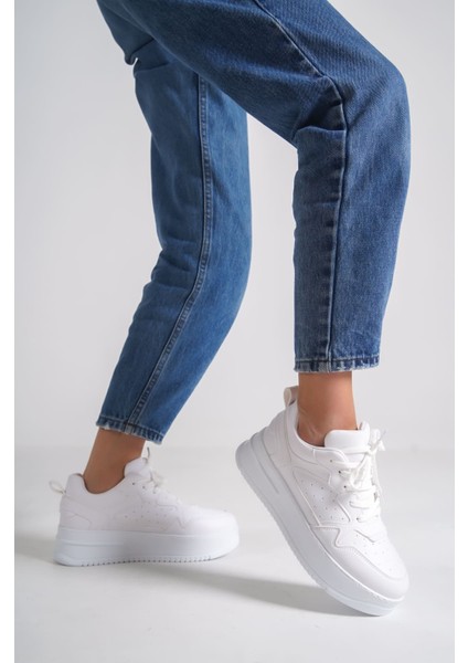 Alessı Bağcıklı Ortopedik Taban Kadın Sneaker Spor Ayakkabı Cbt - Beyaz fiyatları