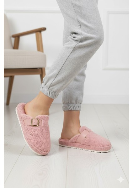 Kadın Kışlık Peluş Tokalı Ev Terliği fiyatları