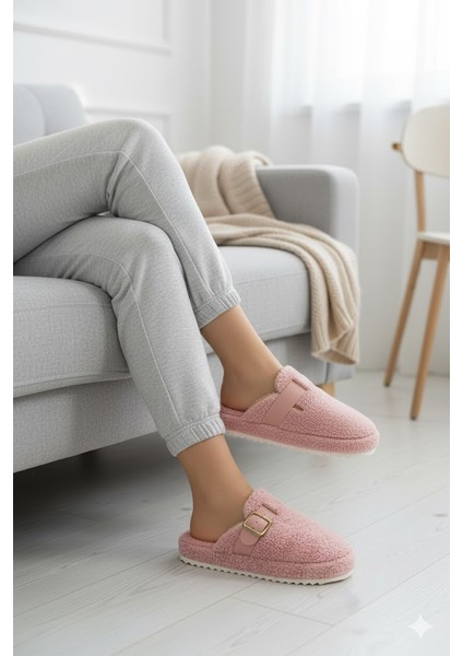 Kadın Kışlık Peluş Tokalı Ev Terliği modelleri