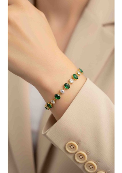 Zümrüt Zirkon Taşlar ve Zarif Dokunuş: Paslanmaz Çelik Bileklik