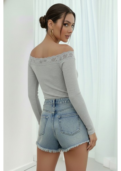 Dantelli Kayık Yaka Slim Fit Bluz modelleri