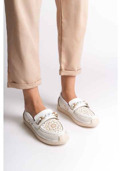 Lızy Bağcıksız Ortopedik Rahat Taban Çiçek Desenli Kadın Babet Ayakkabı Ckt - Beyaz