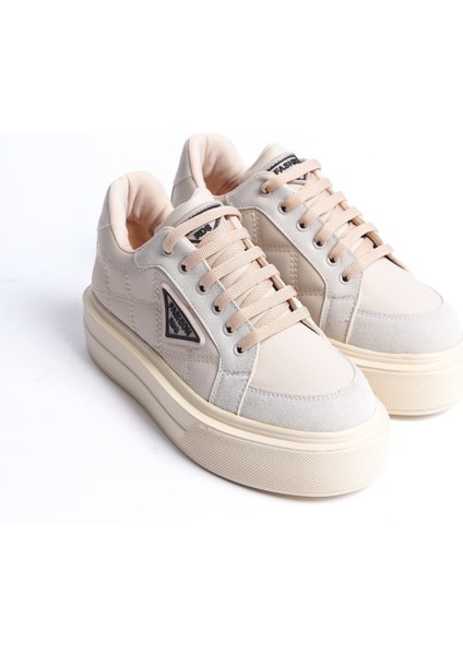 Prag Bağcıklı Ortopedik Taban Desenli Kadın Sneaker Spor Ayakkabı Ckt - Krem fırsatları