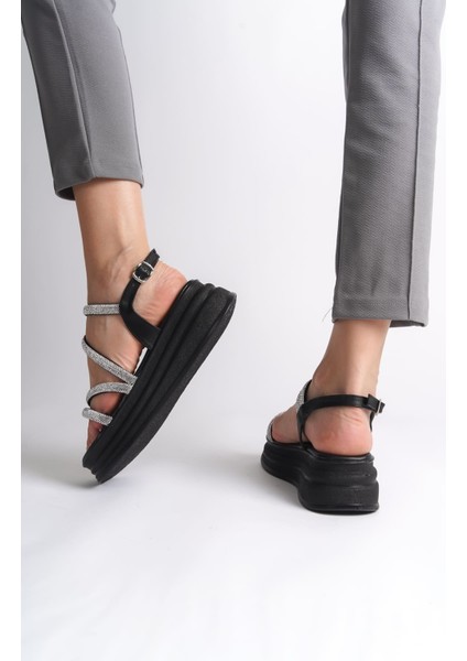 Rıley Ince Tokalı Taşlı Şeritli Ortopedik Taban Kadın Sandalet Cst - Siyah modelleri