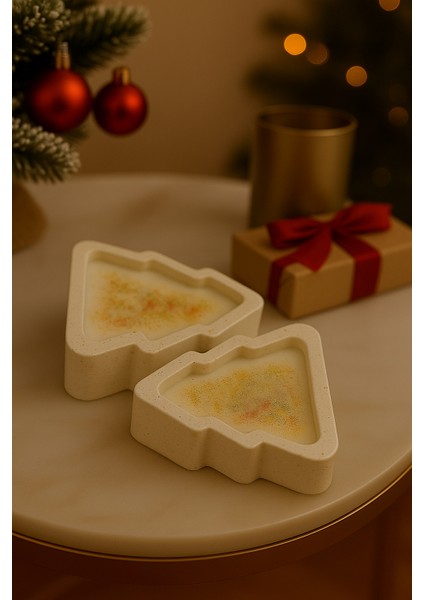 Çam Ağacı Şeklinde 2’li Soya Wax Mum Seti – Sedir Ağacı Kokulu, Seramik Tozu Döküm & El Boyaması modelleri
