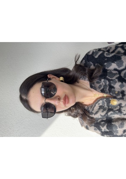 Cat Eye Siyah Güneş Gözlüğü fırsatları