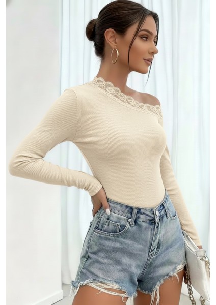 Dantelli Çapraz Yaka Slim Fit Bluz fiyatları