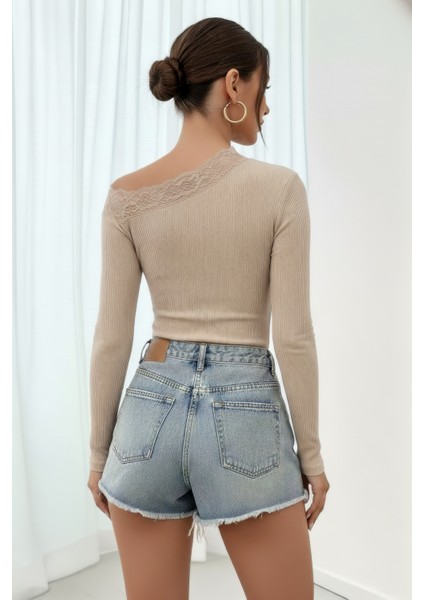 Dantelli Çapraz Yaka Slim Fit Bluz modelleri