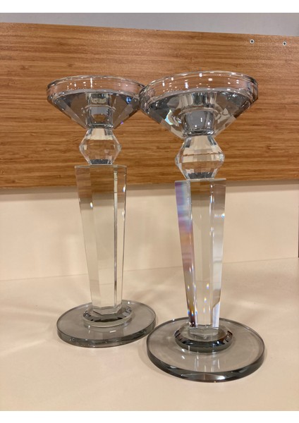 Şamdan Mumluk 2'li Kristal Piramit Model Füme Renk Yükseklik 24 ve 22 cm Çap 10 cm fiyatları