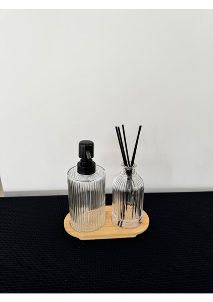 Cam Sıvı Sabunluk & Çubuklu Oda Kokusu Şişesi ve Ahşap Stand fırsatları