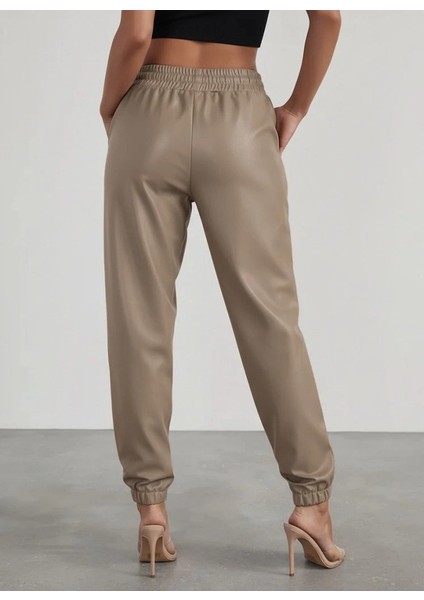 Kadın Yüksek Bel Lastikli Önü Düğmeli Deri Pantolon fırsatları