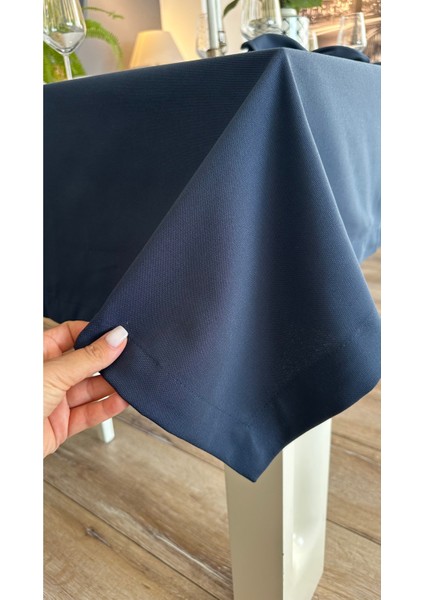 Pamuklu Sıvı Geçirmez Kumaş Detrsiz Lacivert Masa Örtüsü (Peçete Dahil Değil) modelleri