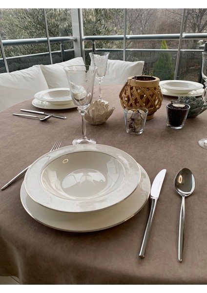 Kadife Dokulu Sütlü Kahve Yuvarlak Dertsiz Masa Örtüsü modelleri