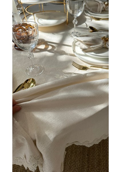 Keten Dokulu Oval Masa Örtüsü Gold Simli Ekru Dantel Detaylı Oval Masa Örtüsü (Peçete Dahil Değil) modelleri