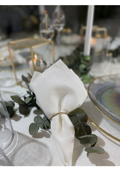 6 Adet Keten Dokulu Sedefli Simli Beyaz Kumaş Peçete