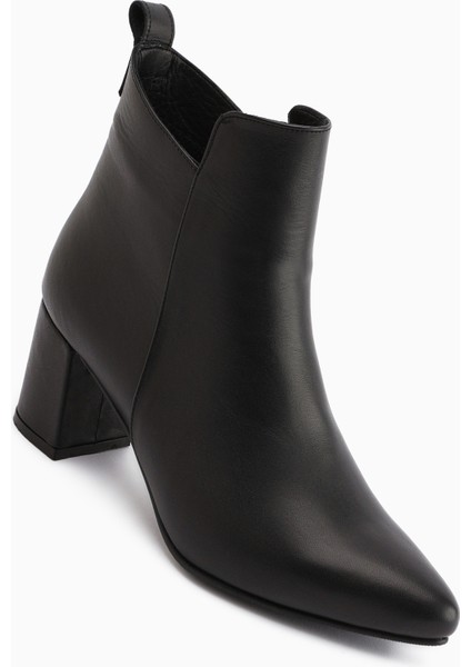 Julia Hakiki Deri Siyah Topuklu Kadın Bot fiyatları