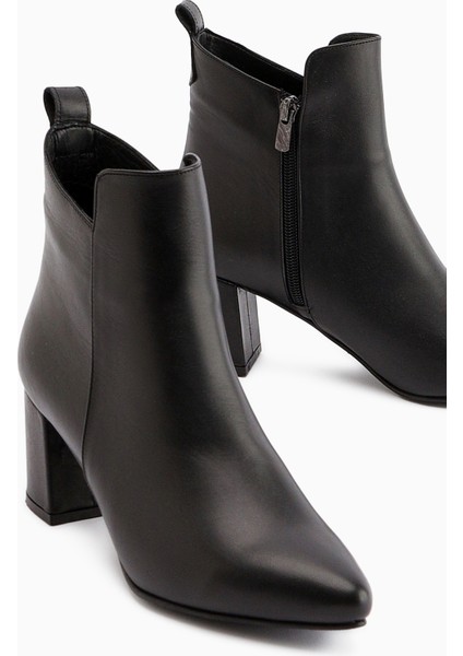 Julia Hakiki Deri Siyah Topuklu Kadın Bot fırsatları