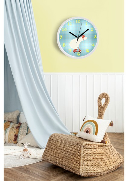 Scooter Süren Ayı Çocuk Odası Duvar Saati - 25CM - Önü Camlı Beyaz Kasa - Sessiz Mekanizma fiyatları