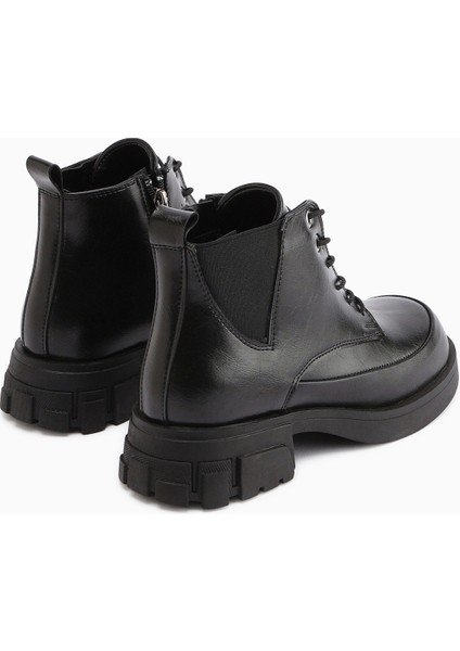 Luisa Siyah Bağcıklı Kadın Bot indirimleri