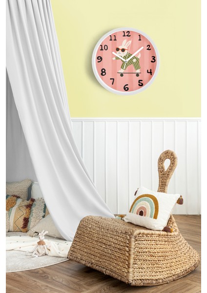 Güneş Gözlüklü Kaykay Yapan Sevimli Tavşan Çocuk Odası Modern Duvar Saati - 25CM - Önü Camlı fiyatları