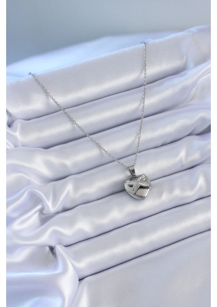 316L Çelik Gümüş Renk Zirkon Taşlı Kalp Model Kadın Kolye fiyatları