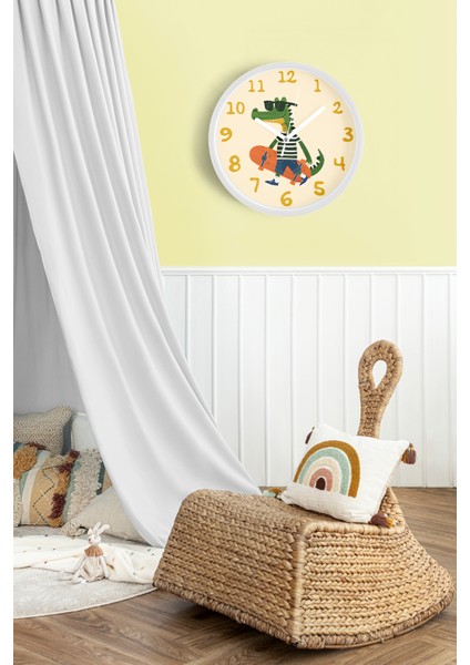 Kaykay Yapan Sevimli Timsah Çocuk Odası Modern Duvar Saati - 25CM - Önü Camlı Beyaz Kasa fiyatları