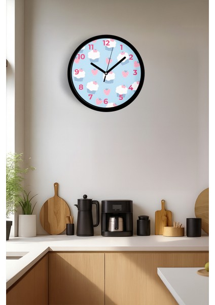 Çilekli Cupcake Desenli Mutfak Duvar Saati - 25CM - Önü Camlı Siyah Kasa - Sessiz Mekanizma fiyatları