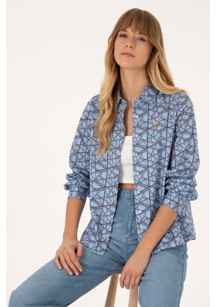 Kadın Açık Mavi Gömlek Desenli 50316376-VR003