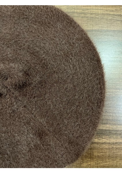 Kadın Fransız Model Ressam Beresi – Akrilik Yumuşak Tüylü Kışlık Beret Şapka fiyatları