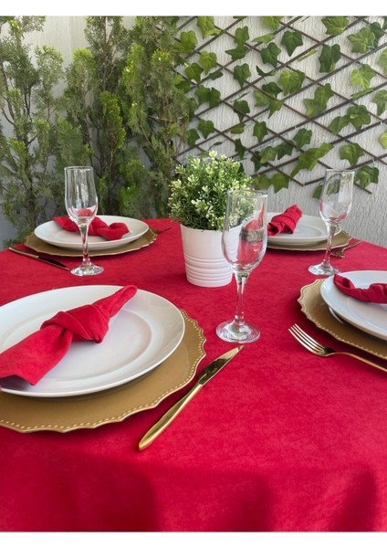 Kadife Dokulu Dertsiz Kırmızı Yuvarlak Masa Örtüsü (Peçete Dahil Değil )