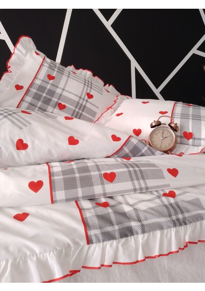 Love Check - Kırmızı Çift Kişilik Süs Dikişli Fırfır'lı Nevresim Seti Natural Pamuk fırsatları