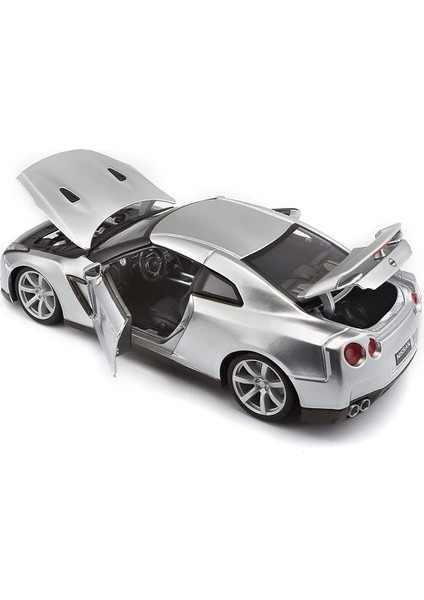 Buğz Bburago 1:18 Nissan Gt-R R35 2009 Model Araba modelleri