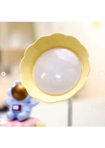 Buğz Çocuk Odası Ay ve Astronot Desenli Gece Lambası fiyatları