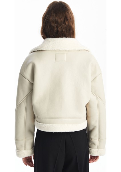 Yeni Sezon Gömlek Yaka Kadın Deri Görünümlü Mont indirimleri