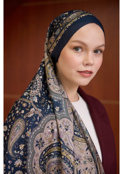 Winter Bloom Soft Şal