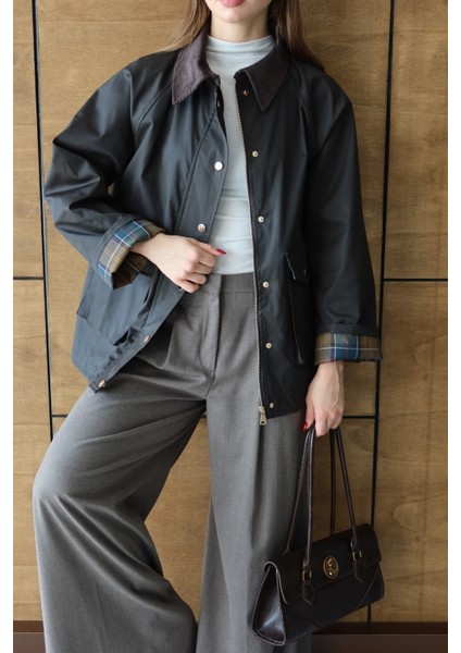 Kadın Süet Yaka Çıtçıtlı Mumlu Ceket fırsatları