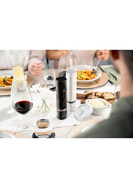 Enfinigy Elektrikli Tuz ve Karabiber Değirmeni, Seramik Değirmenli ve LED Aydınlatmalı, USB ile Şarj Edilebilir, Beyaz modelleri